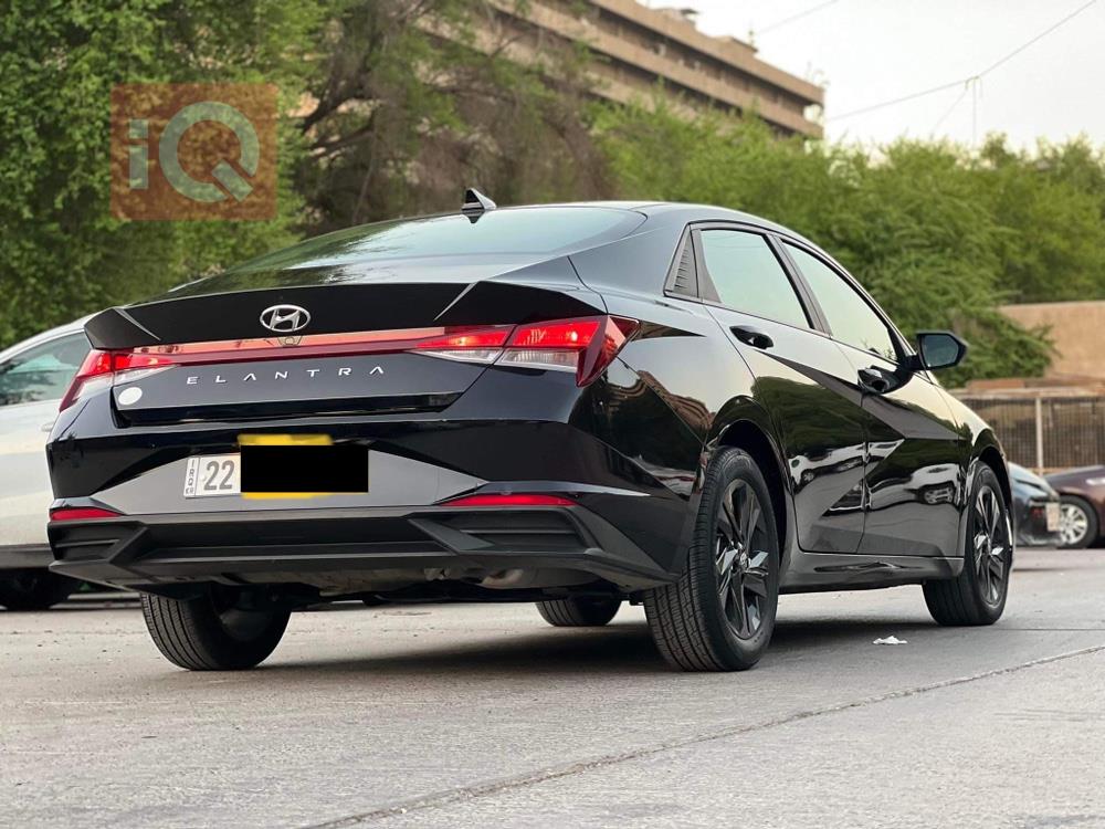 هیوندای ئەلەنترا